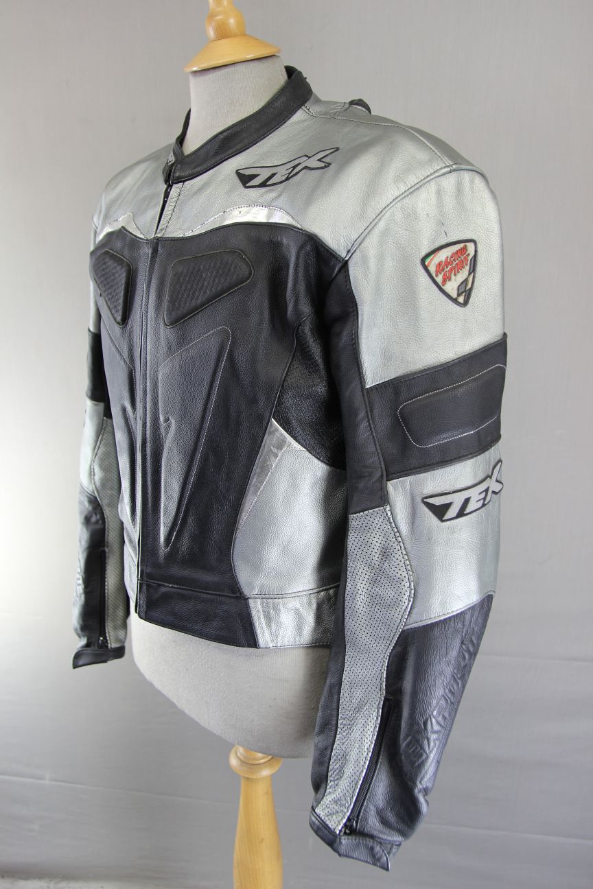 TEXPORT BLACK, SILVER & WHITE LEATHER BIKER JACKET + CE ARMOUR & RACE HUMP 42 IN