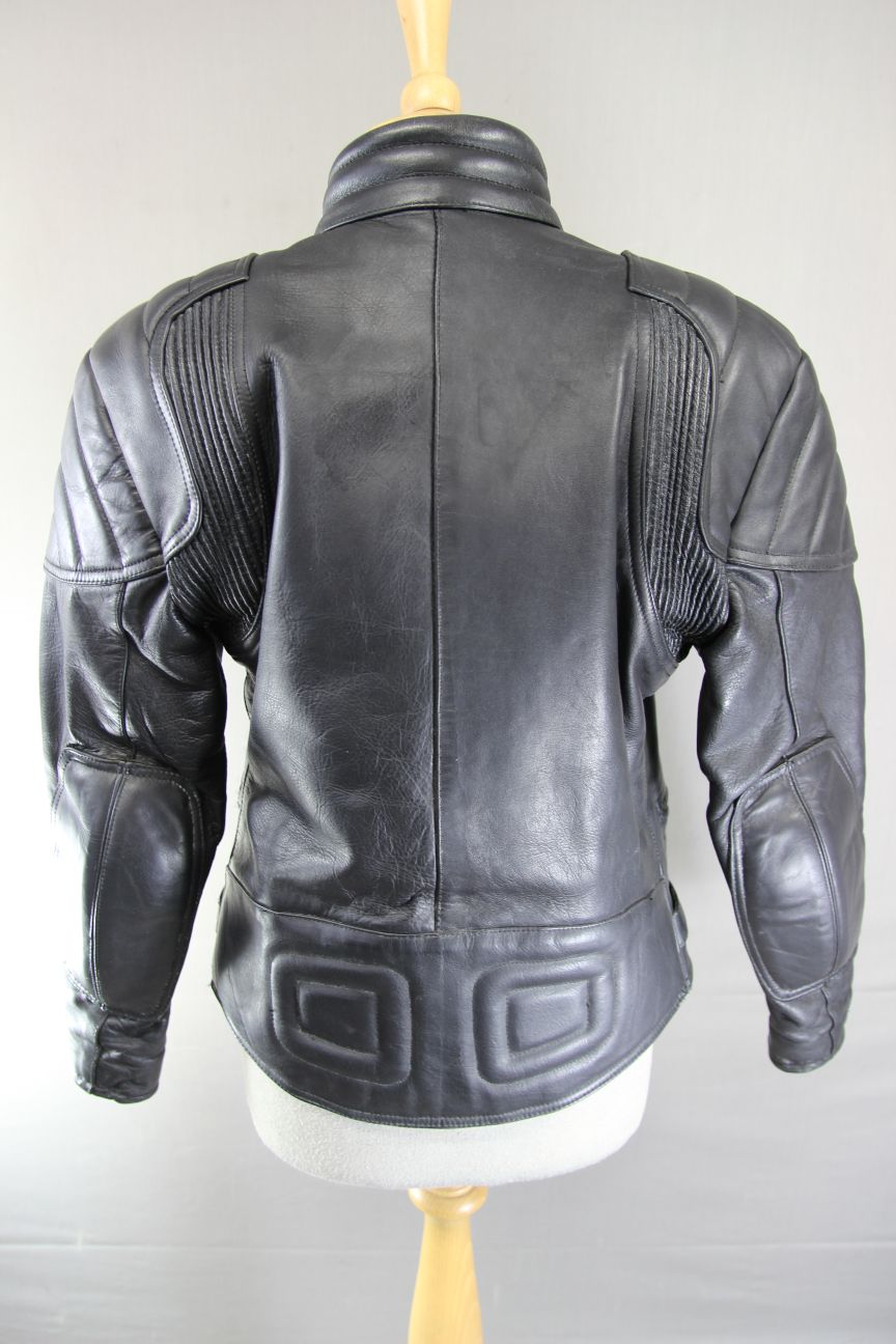 CLASSIC SPORTEX A5 BLACK LEATHER BIKER JACKET: SIZE 14