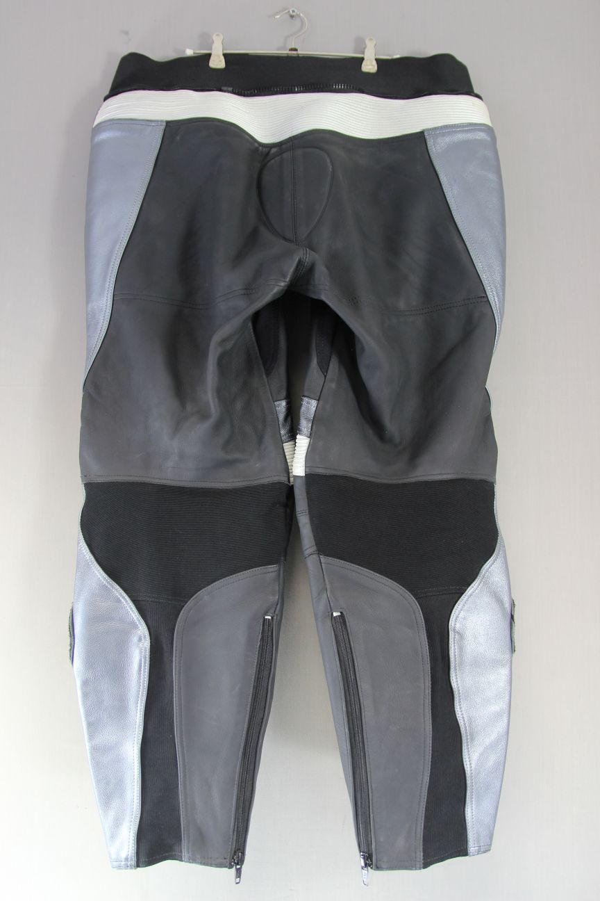 DUCHINNI BLACK & SILVER LEATHER BIKER TROUSERS WITH CE ARMOUR: WAIST 40"/LEG 30"