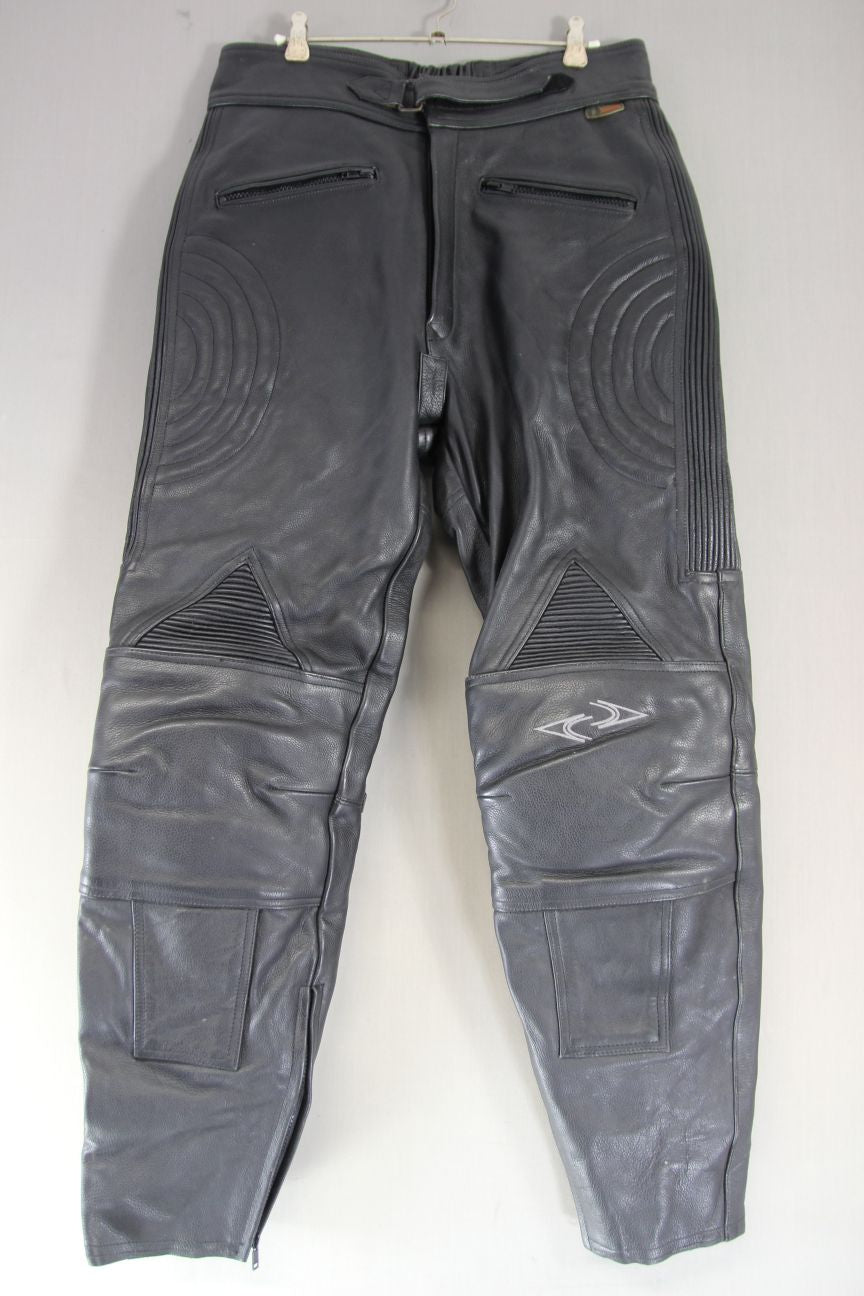 RS PERFORMANCE PROTECTION LEATHER BIKER TROUSERS + CE ARMOUR: WAIST 32"/LEG 29"