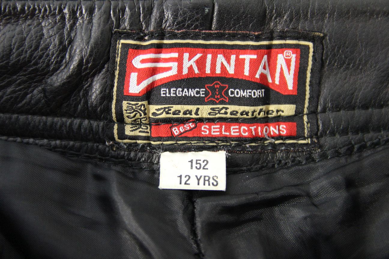 SKINTAN BOYS BLACK LEATHER BIKER TROUSERS/AGE 12/WAIST 28 IN/INSIDE LEG 26 IN