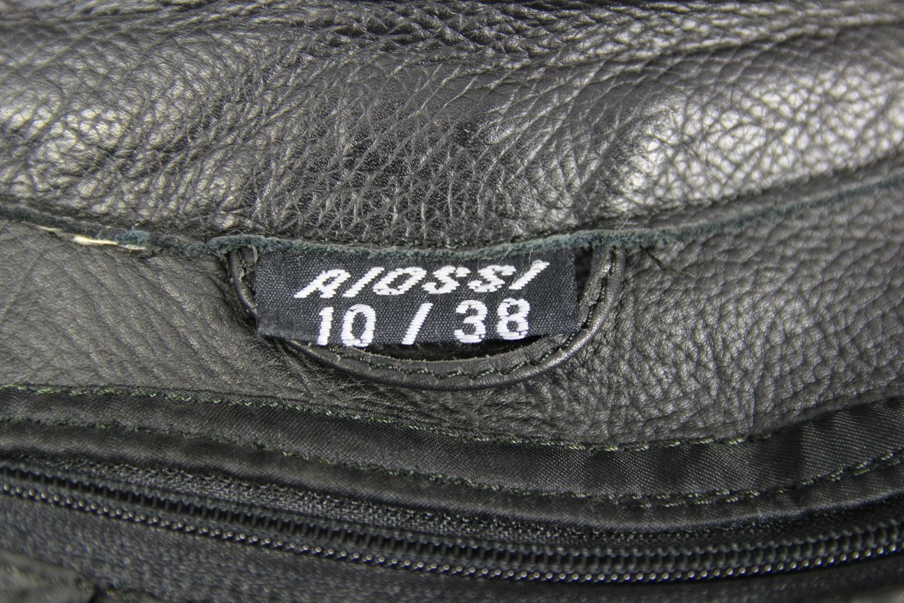 RIOSSI BLACK COWHIDE LEATHER BIKER JACKET WITH PROTECTORS/THERMAL LINING SIZE 10
