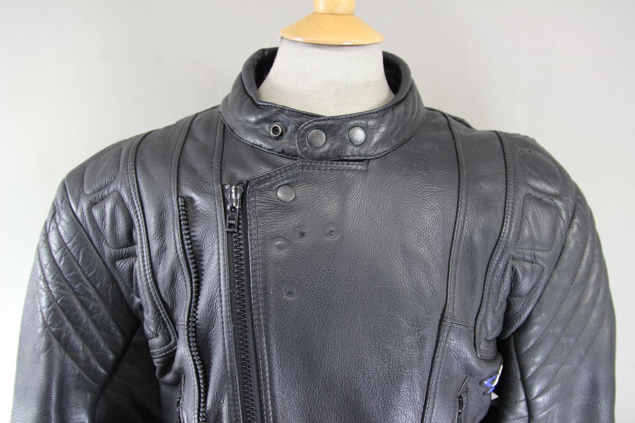 AKITO BLACK LEATHER BIKER JACKET WITH BACK, SHOULDER & ELBOW CE ARMOUR 40-42"