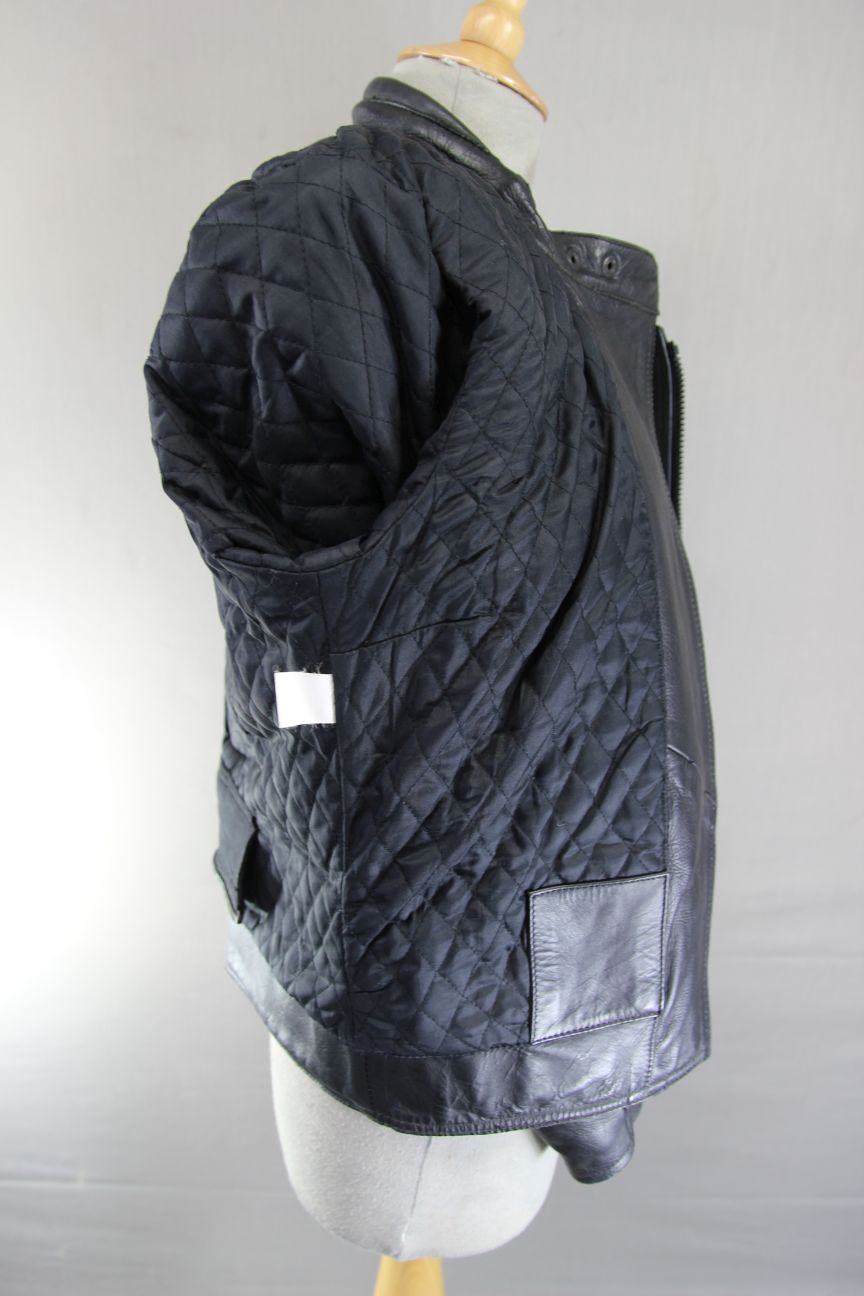RIOSSI BRITISH DESIGNED & STYLED BLACK COWHIDE LEATHER BIKER JACKET: SIZE 12