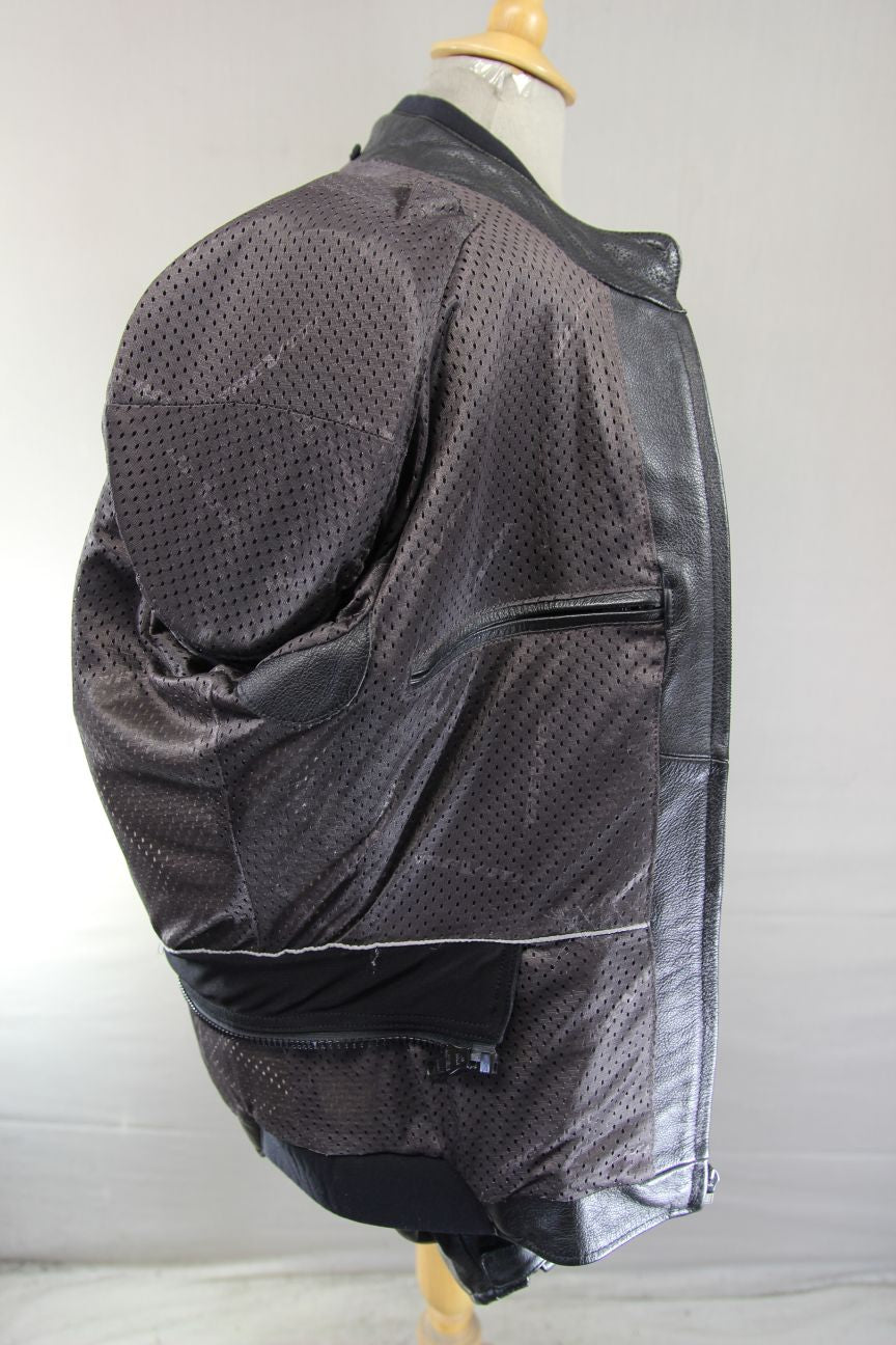 REV'IT! BLACK & GREY LEATHER BIKER JACKET + BACK, SHOULDER & ELBOW CE ARMOUR 46"