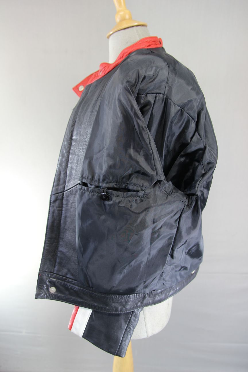 CLASSIC AKDEDE DERI BLACK, RED & WHITE LEATHER BIKER JACKET 38-40 INCH/MEDIUM