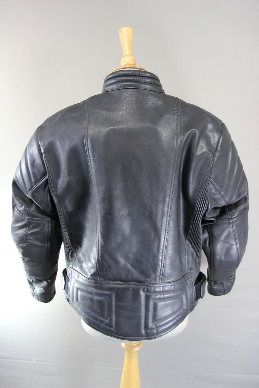 RICHA CLASSIC BLACK LEATHER BIKER JACKET WITH CE BACK PROTECTOR: SIZE 16