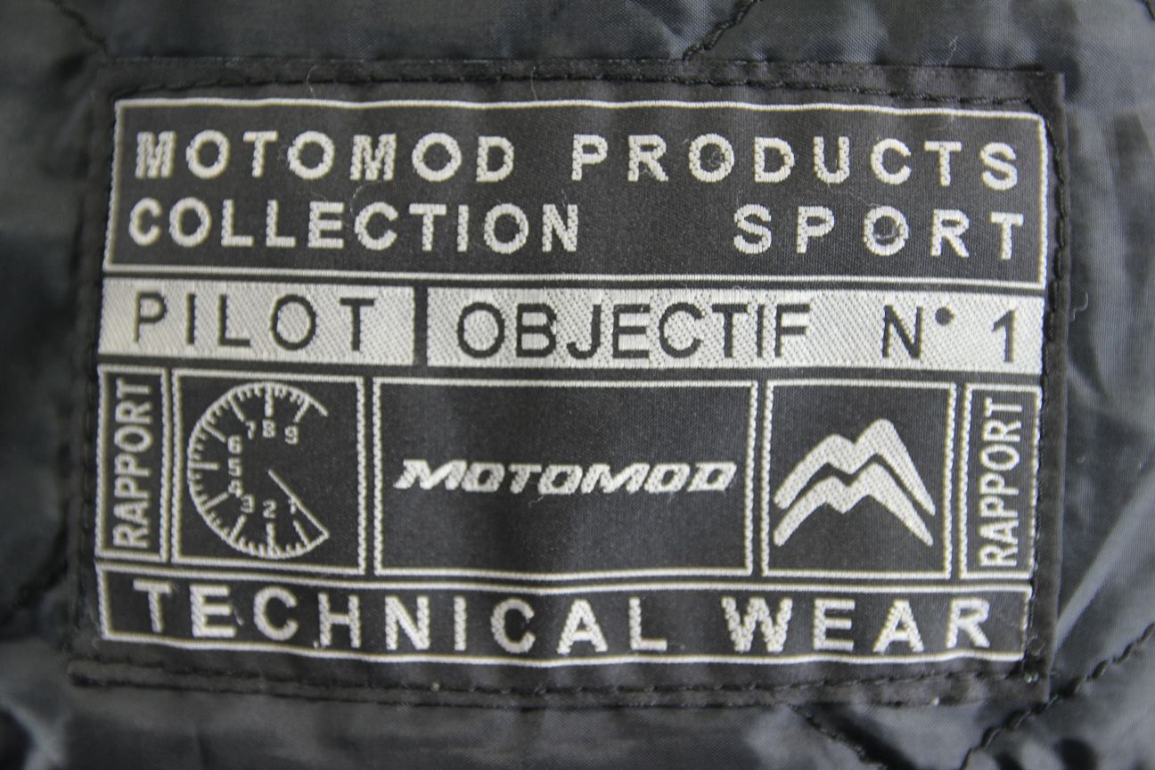 MOTOMOD BLACK LEATHER BIKER JACKET WITH CE ARMOUR & ADDITIONAL LINING 46"