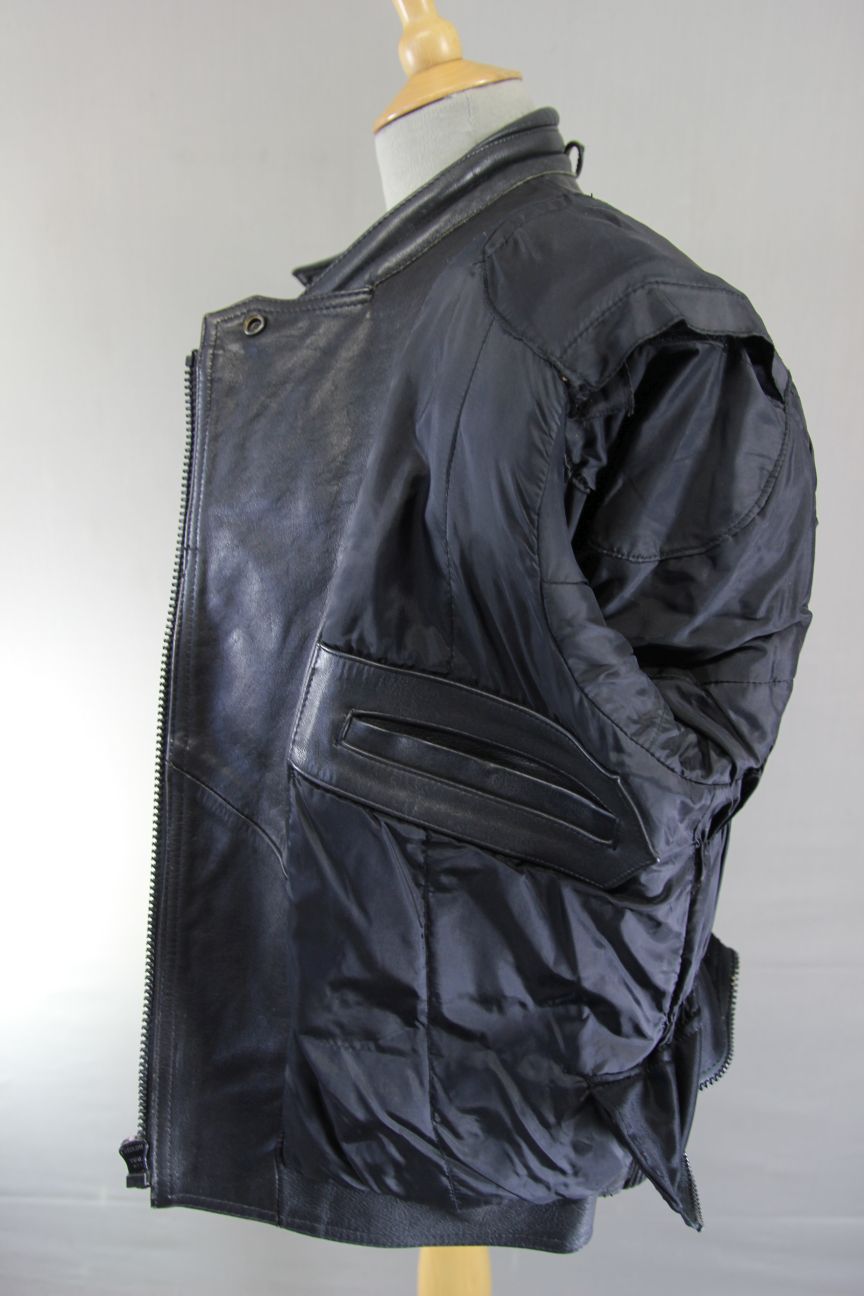 RICHA CLASSIC BLACK LEATHER BIKER JACKET WITH CE BACK PROTECTOR: SIZE 16