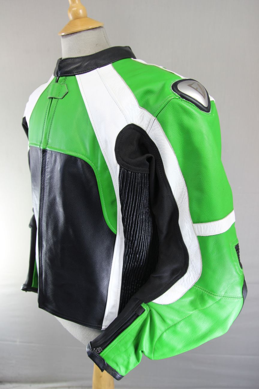 EVIRON BLACK, GREEN & WHITE LEATHER BIKER JACKET WITH ARMOUR/RACE HUMP 44 INCH