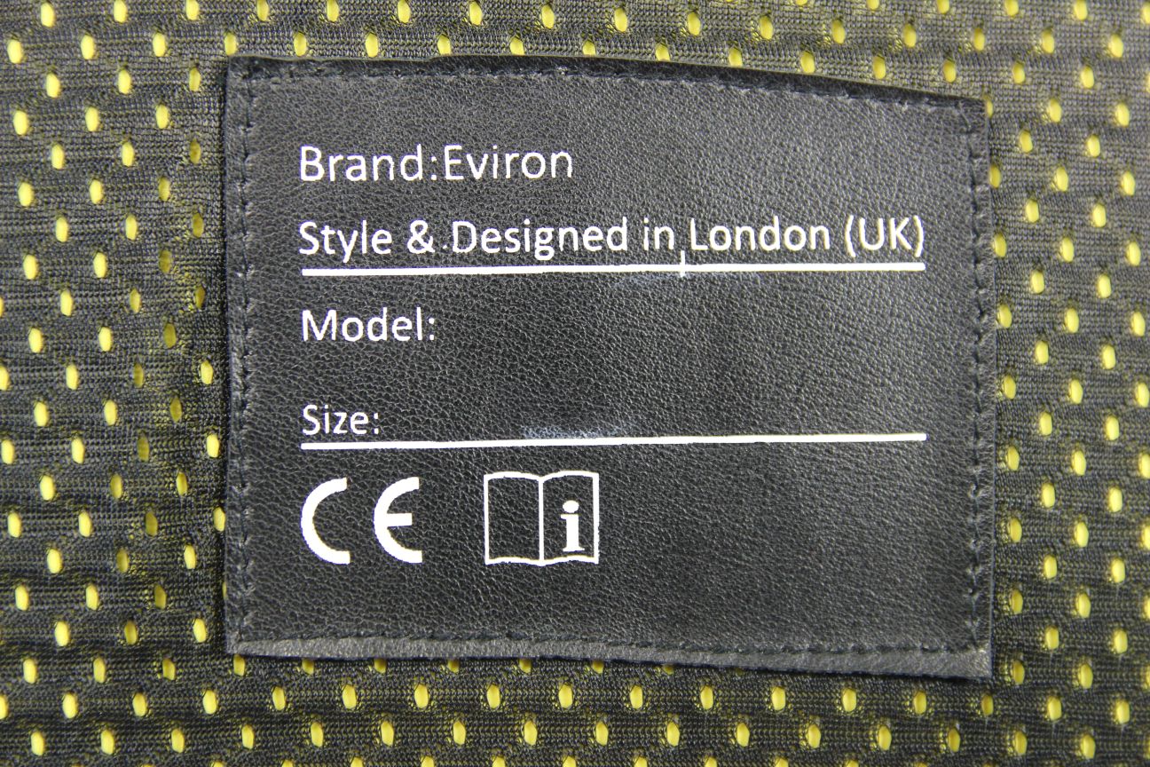 EVIRON BLACK, GREEN & WHITE LEATHER BIKER JACKET WITH ARMOUR/RACE HUMP 44 INCH