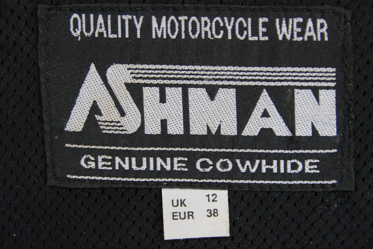 ASHMAN BLACK COWHIDE LEATHER BIKER JACKET WITH REMOVABLE PROTECTORS: SIZE 12