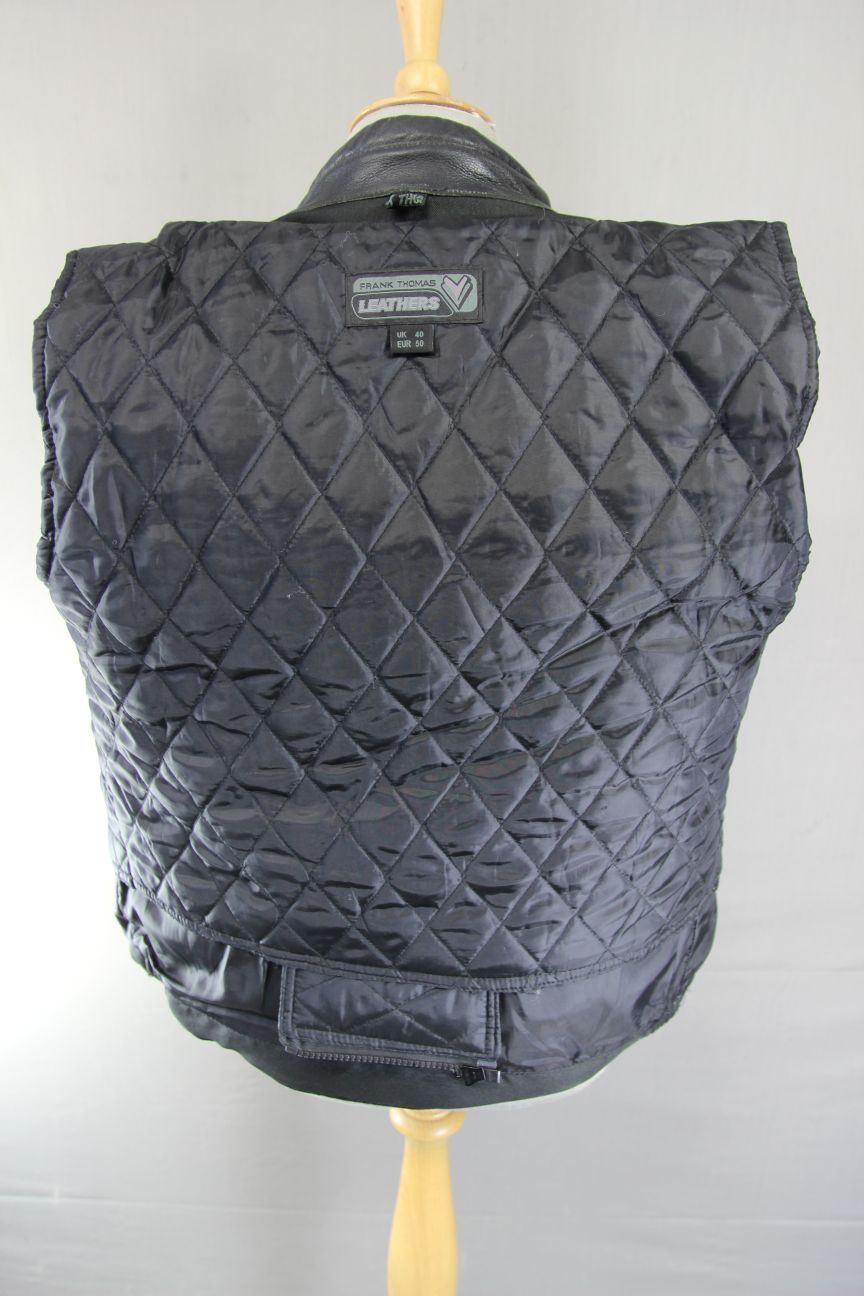 FRANK THOMAS BLACK LEATHER BIKER JACKET WITH CE ARMOUR & THERMAL LINING 40 INCH