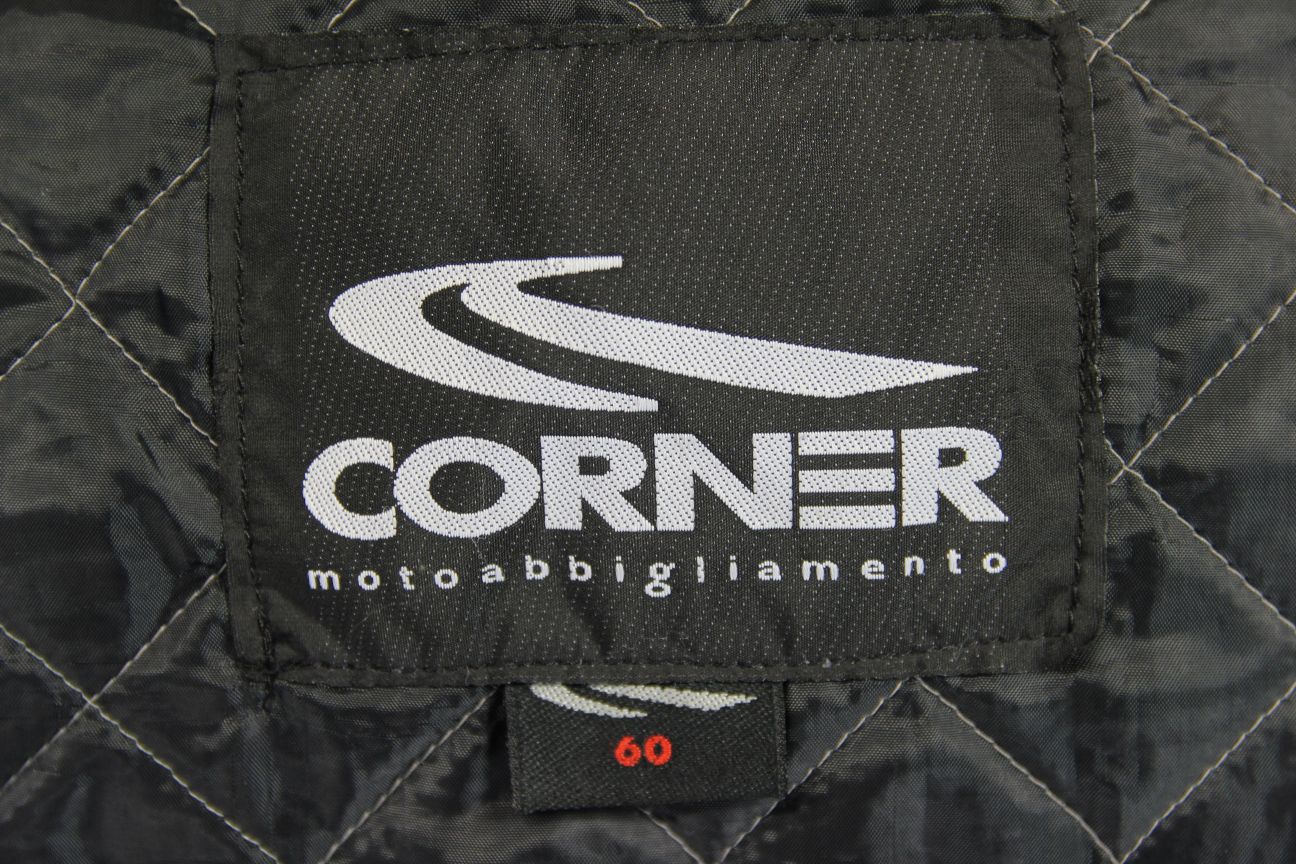 CORNER CLASSIC BLACK & RED LEATHER BIKER JACKET + ARMOUR/THERMAL LINING 48-50 IN