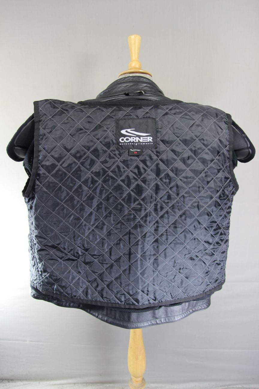 CORNER CLASSIC BLACK & RED LEATHER BIKER JACKET + ARMOUR/THERMAL LINING 48-50 IN