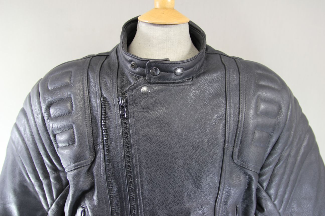 RICHA BLACK LEATHER BIKER JACKET WITH BACK, SHOULDER & ELBOW CE ARMOUR 46-48 IN