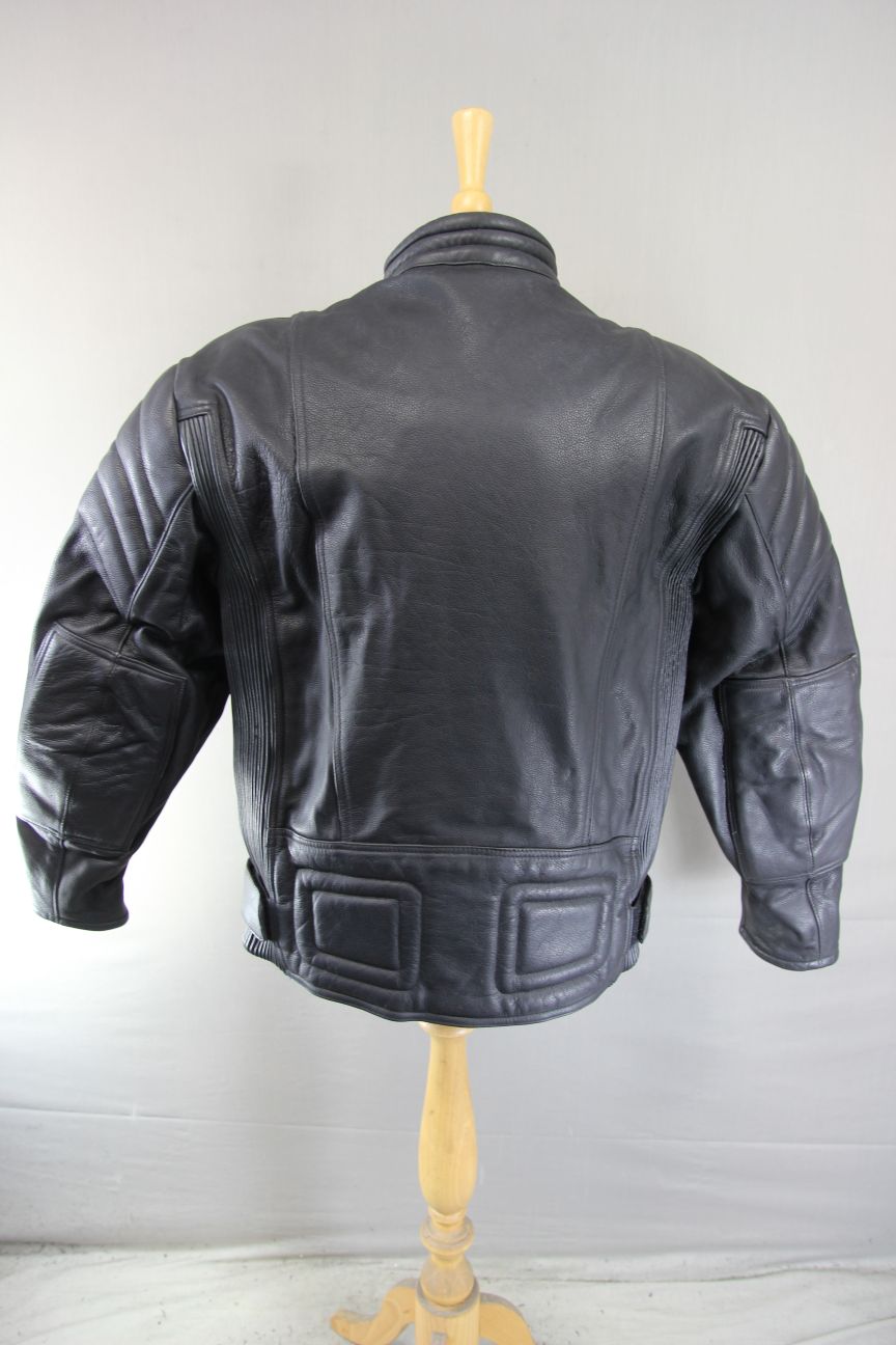RICHA BLACK LEATHER BIKER JACKET WITH BACK, SHOULDER & ELBOW CE ARMOUR 46-48 IN