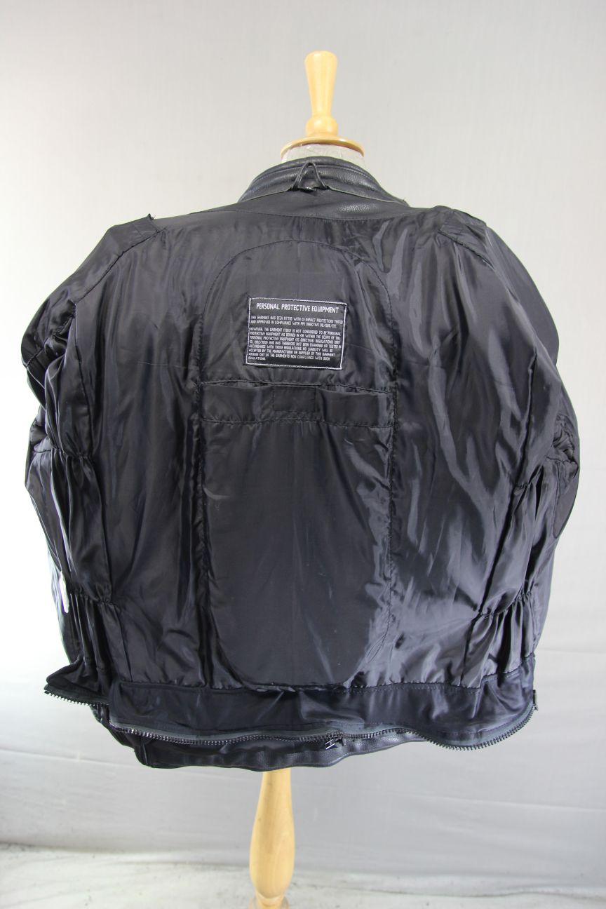 RICHA BLACK LEATHER BIKER JACKET WITH BACK, SHOULDER & ELBOW CE ARMOUR 46-48 IN