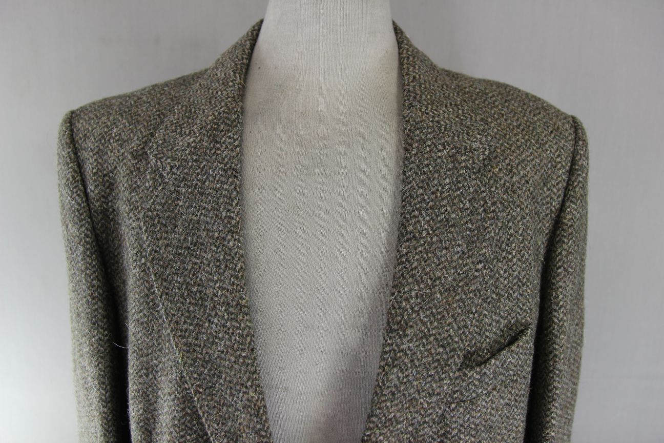 M&S ST. MICHAEL BRITISH MADE PURE WOOL GREEN TWEED JACKET 44 INCH (LONG FIT)
