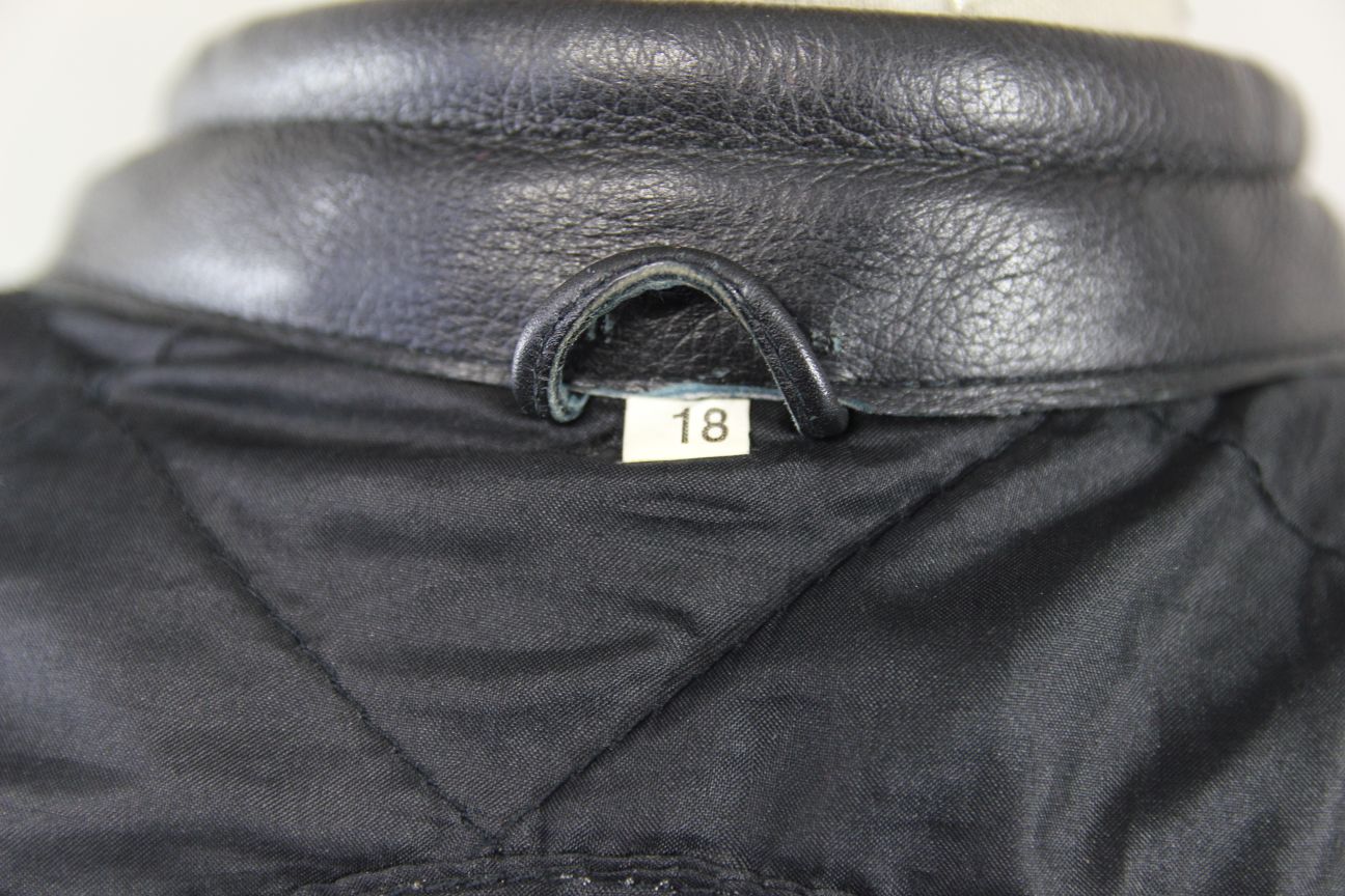 LADIES CLASSIC BLACK LEATHER BIKER JACKET 40-42 INCH CHEST/SIZE 18