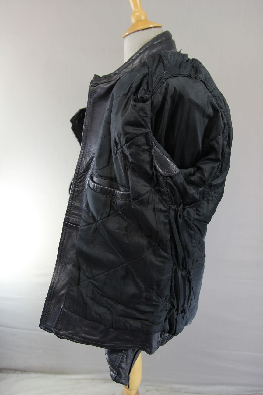 CLASSIC BLACK COWHIDE LEATHER BIKER JACKET 44 INCH CHEST/LARGE
