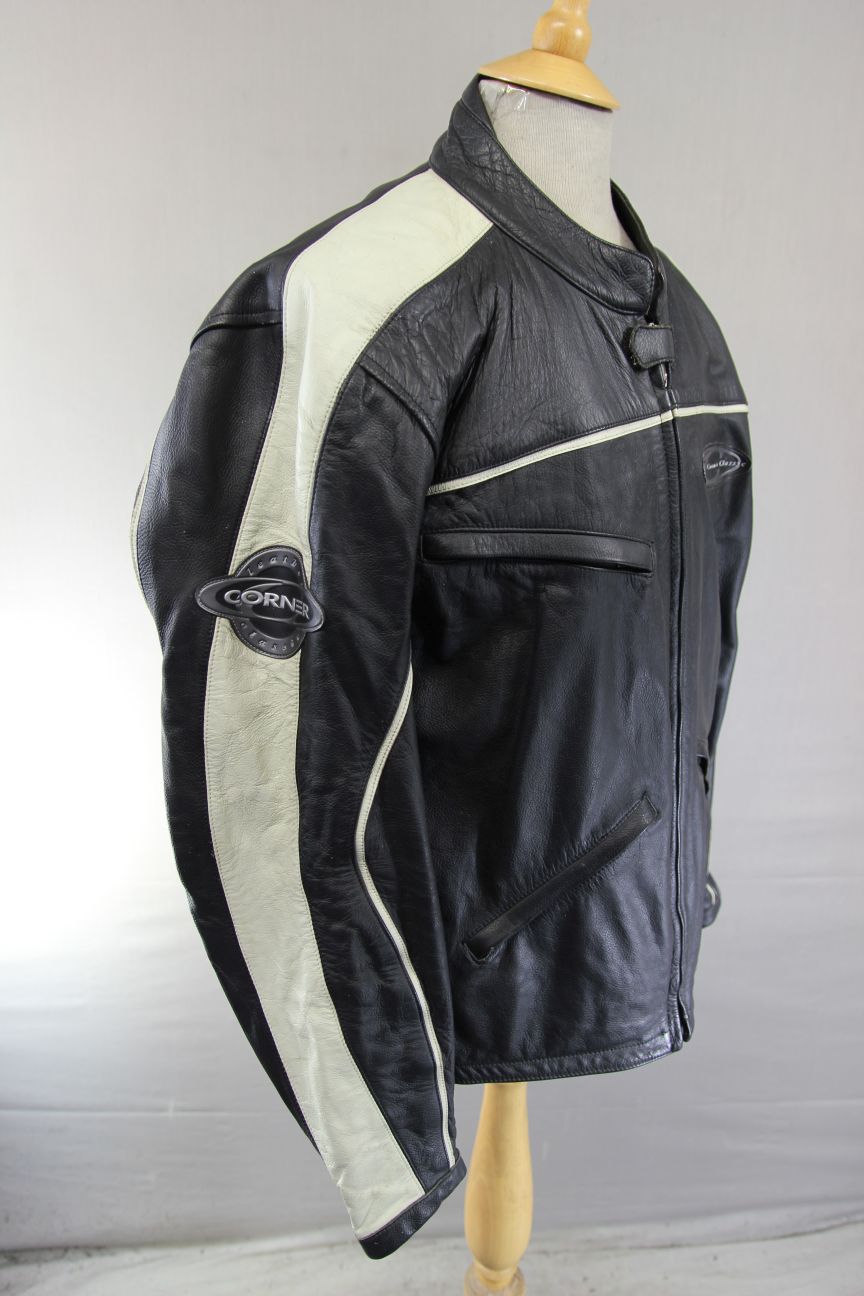 CORNER CLASSIC BLACK & IVORY LEATHER BIKER JACKET 46 INCH CHEST/XL