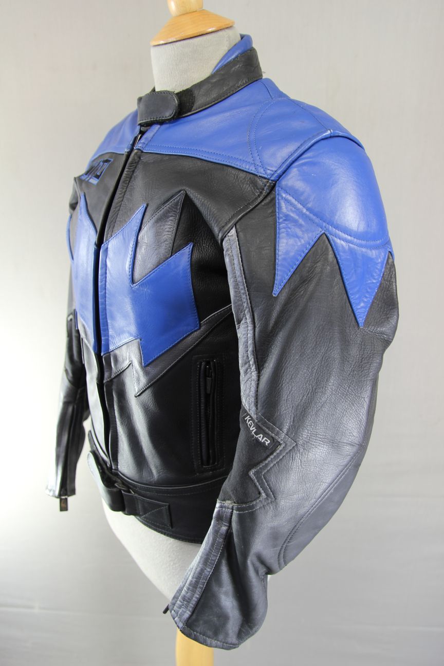 AKITO BLACK, BLUE & SILVER LEATHER BIKER JACKET WITH PROTECTORS: SIZE 12