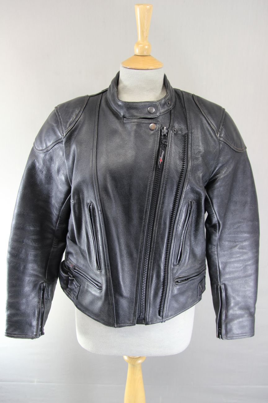 RST BRITISH DESIGNED BLACK COWHIDE LEATHER BIKER JACKET + BACK PROTECTOR SIZE 12