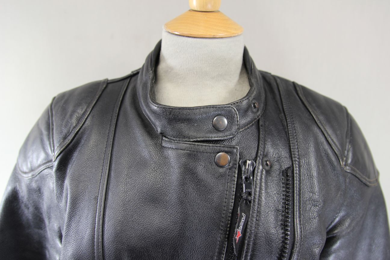 RST BRITISH DESIGNED BLACK COWHIDE LEATHER BIKER JACKET + BACK PROTECTOR SIZE 12