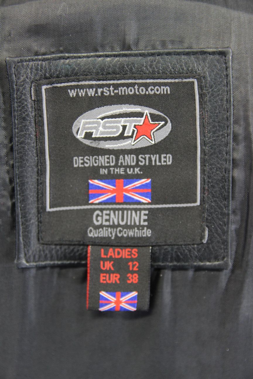 RST BRITISH DESIGNED BLACK COWHIDE LEATHER BIKER JACKET + BACK PROTECTOR SIZE 12