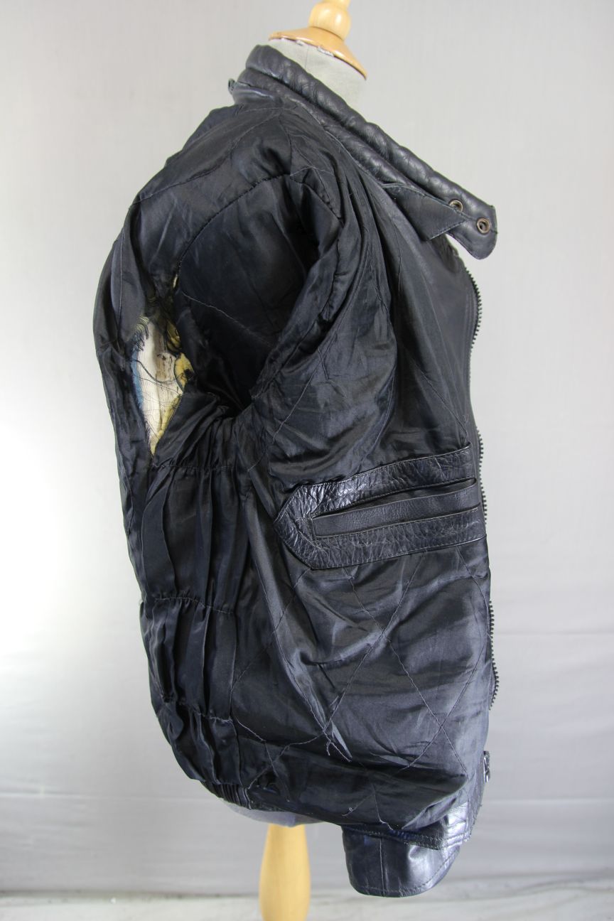CLASSIC 'BORN FREE' BLACK COWHIDE LEATHER BIKER JACKET 38-40 INCH CHEST