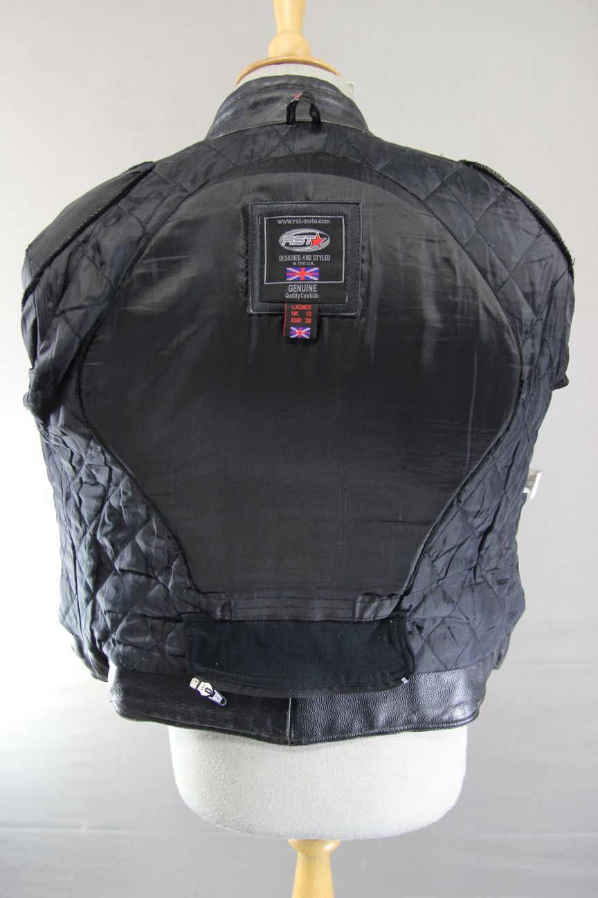 RST BRITISH DESIGNED BLACK COWHIDE LEATHER BIKER JACKET + BACK PROTECTOR SIZE 12