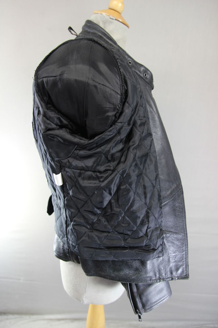 RST BRITISH DESIGNED BLACK COWHIDE LEATHER BIKER JACKET + BACK PROTECTOR SIZE 12