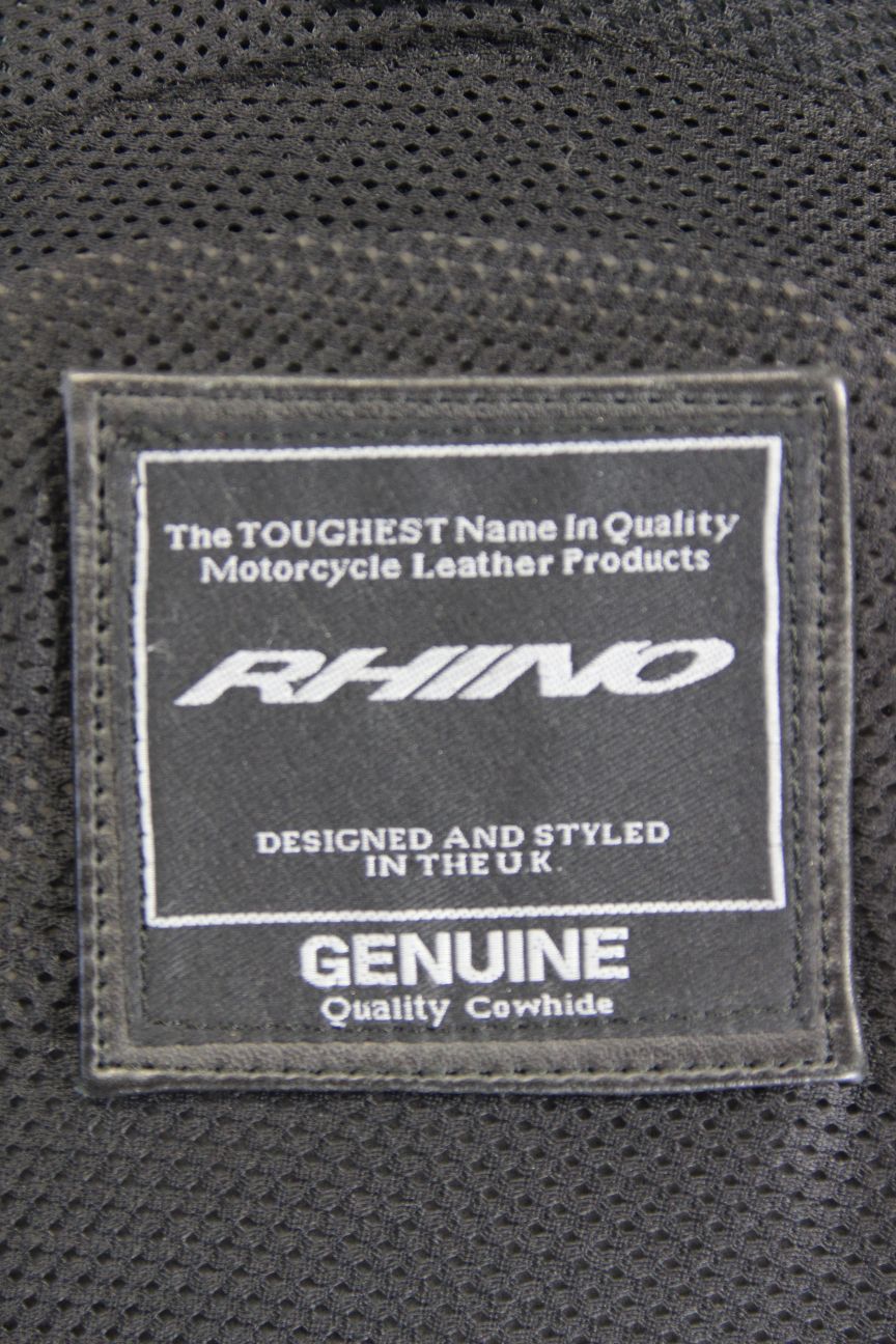 BRITISH DESIGNED RHINO BLACK COWHIDE LEATHER BIKER JACKET + PROTECTORS 40-42 IN