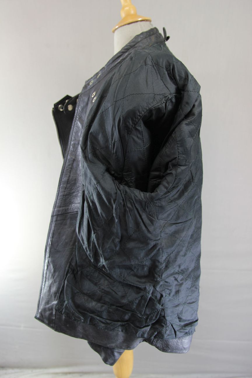 CLASSIC BLACK LEATHER BIKER JACKET 40 INCH/MEDIUM