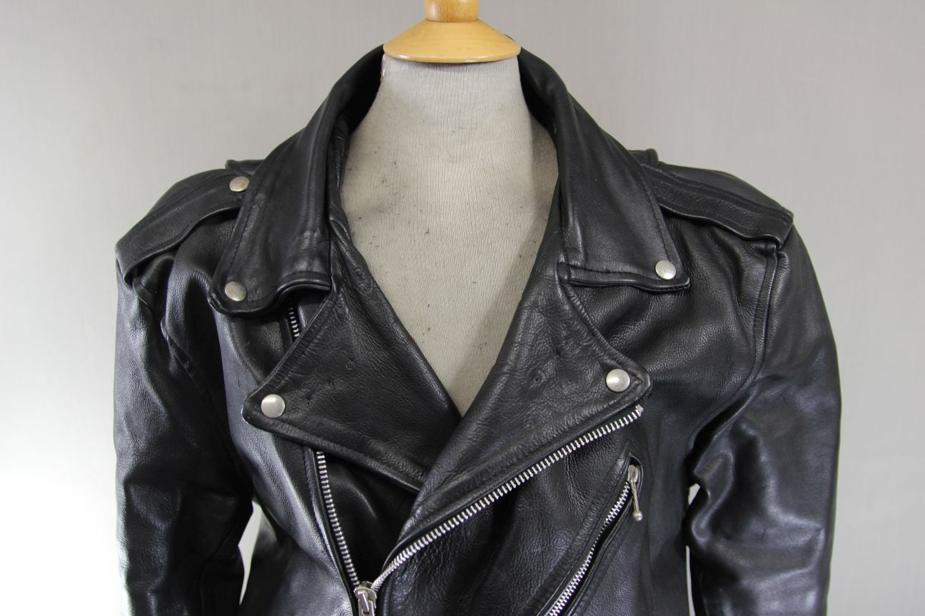 VINTAGE 1970's/1980's PUNK ROCK SKIN COWHIDE LEATHER BLACK BIKER JACKET 44-46 IN