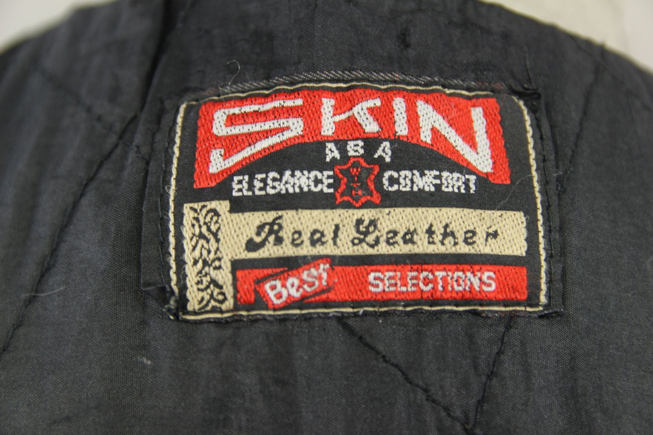 VINTAGE 1970's/1980's PUNK ROCK SKIN COWHIDE LEATHER BLACK BIKER JACKET 44-46 IN