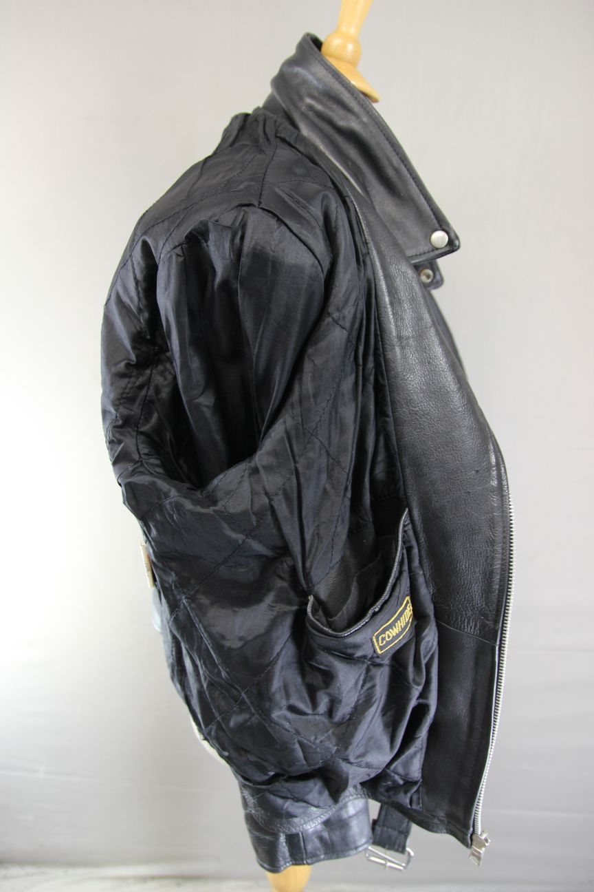 VINTAGE 1970's/1980's PUNK ROCK SKIN COWHIDE LEATHER BLACK BIKER JACKET 44-46 IN