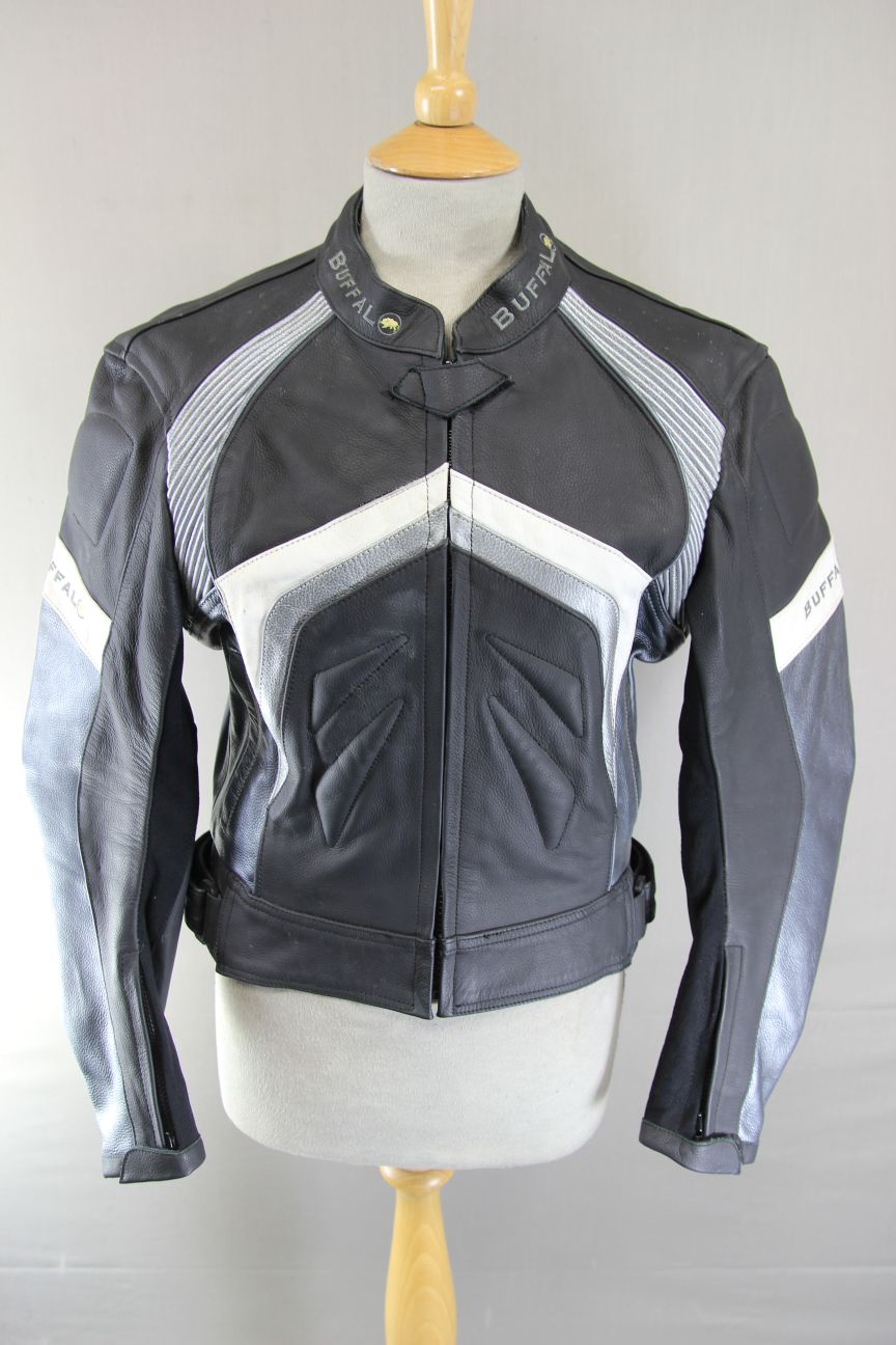 BUFFALO BLACK & SILVER LEATHER BIKER JACKET WITH REMOVABLE CE ARMOUR: SIZE 14