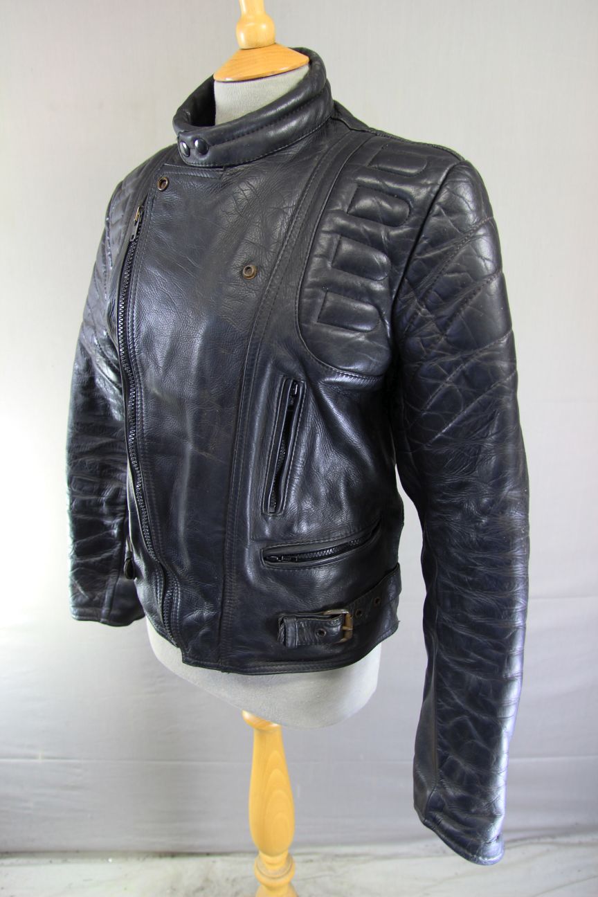 ROCHELLE DESIGN CLASSIC BLACK LEATHER BIKER JACKET WITH FOLD DOWN COLLARS 38-40"
