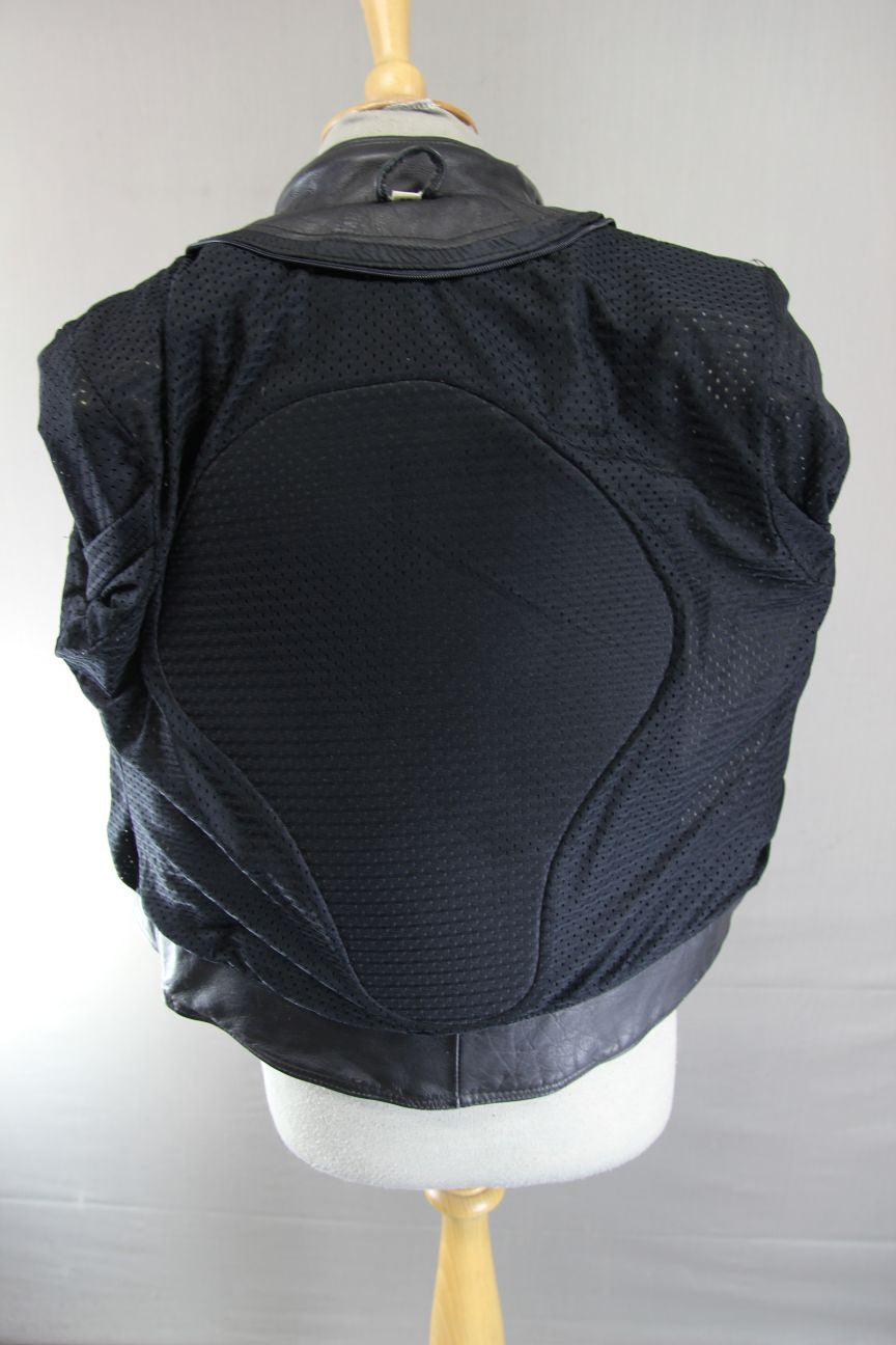 RHINO LADIES CLASSIC BLACK LEATHER BIKER JACKET: SIZE 14/36-38 INCH CHEST