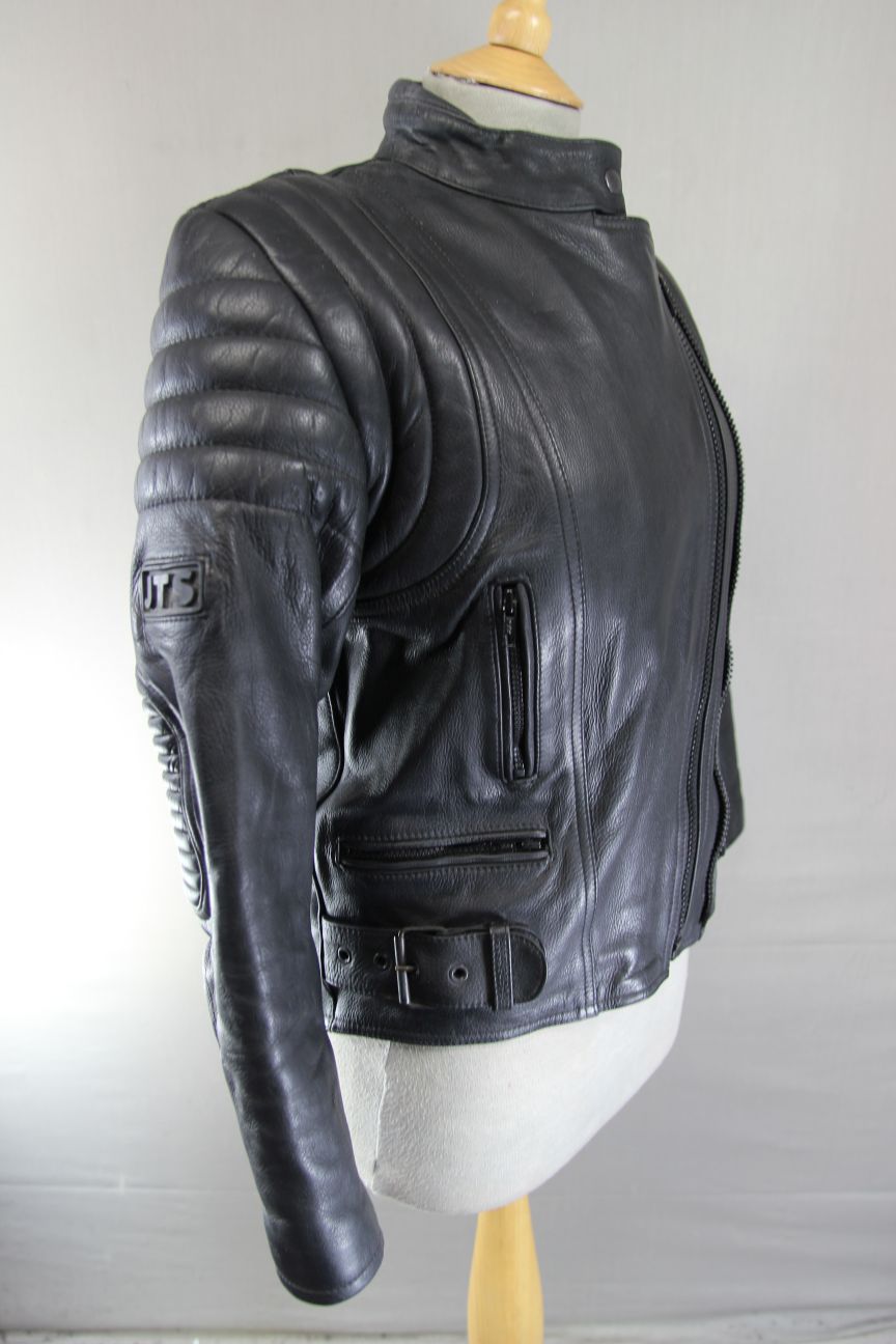 JTS LADIES BLACK LEATHER BIKER JACKET WITH BACK PROTECTOR SIZE XS 32-34 IN CHEST