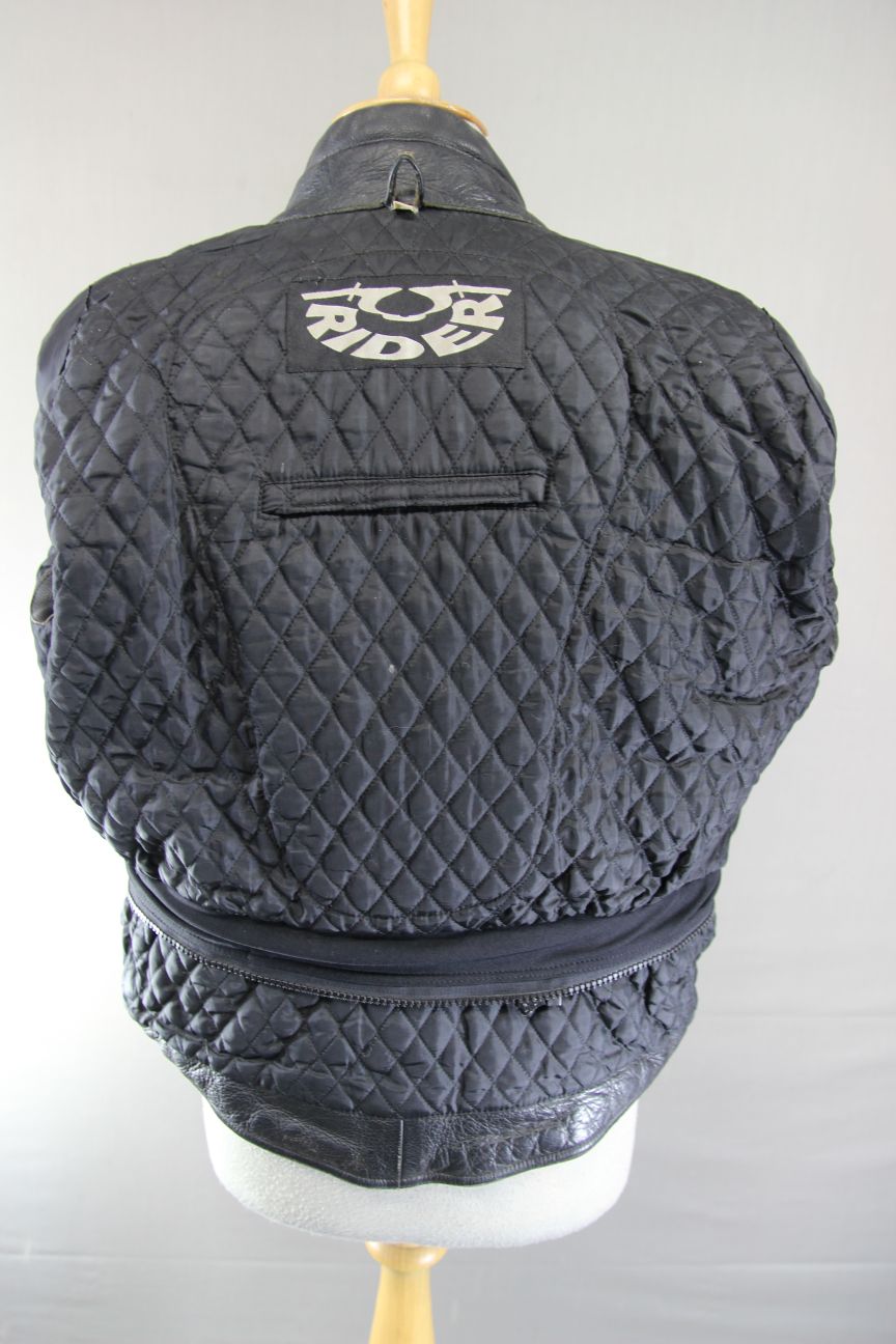 RIDER BLACK LEATHER BIKER JACKET WITH BACK PAD: SIZE 14/36-38"/EUROPEAN SIZE 40