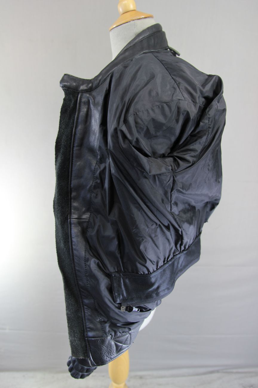 FRANK THOMAS COWHIDE LEATHER ARMASPORT BIKER JACKET WITH BACK PROTECTOR 40 INCH