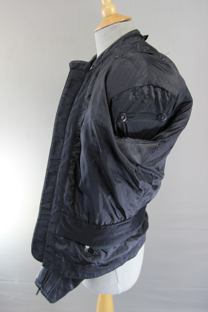 HEIN GERICKE BLACK LEATHER BIKER JKT + BACK, SHOULDER & ELBOW CE ARMOUR: SIZE 10