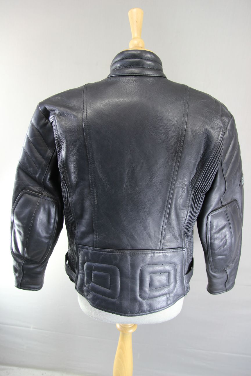 CLASSIC SPORTEX APOLLO BLACK LEATHER BIKER JACKET WITH BACK PROTECTOR: SIZE 16
