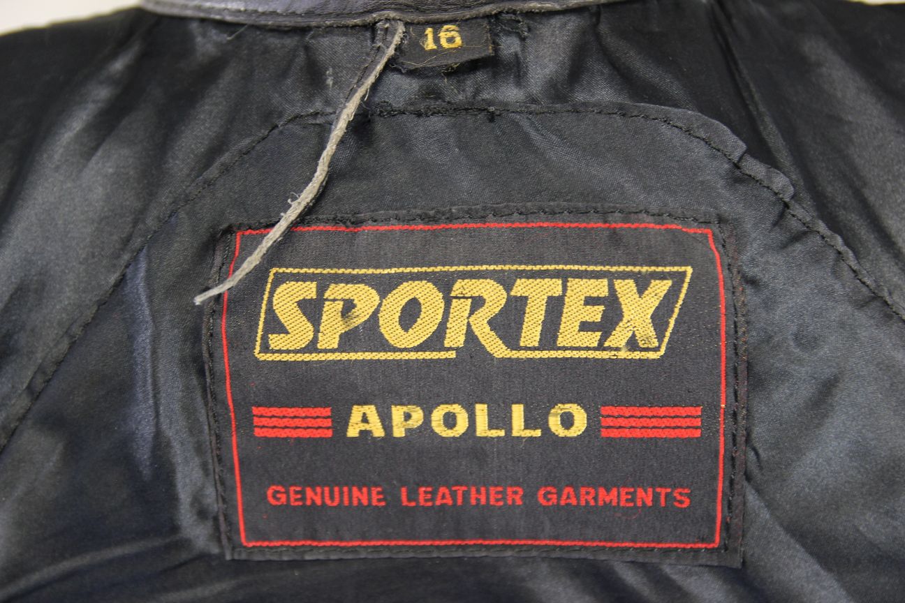 CLASSIC SPORTEX APOLLO BLACK LEATHER BIKER JACKET WITH BACK PROTECTOR: SIZE 16
