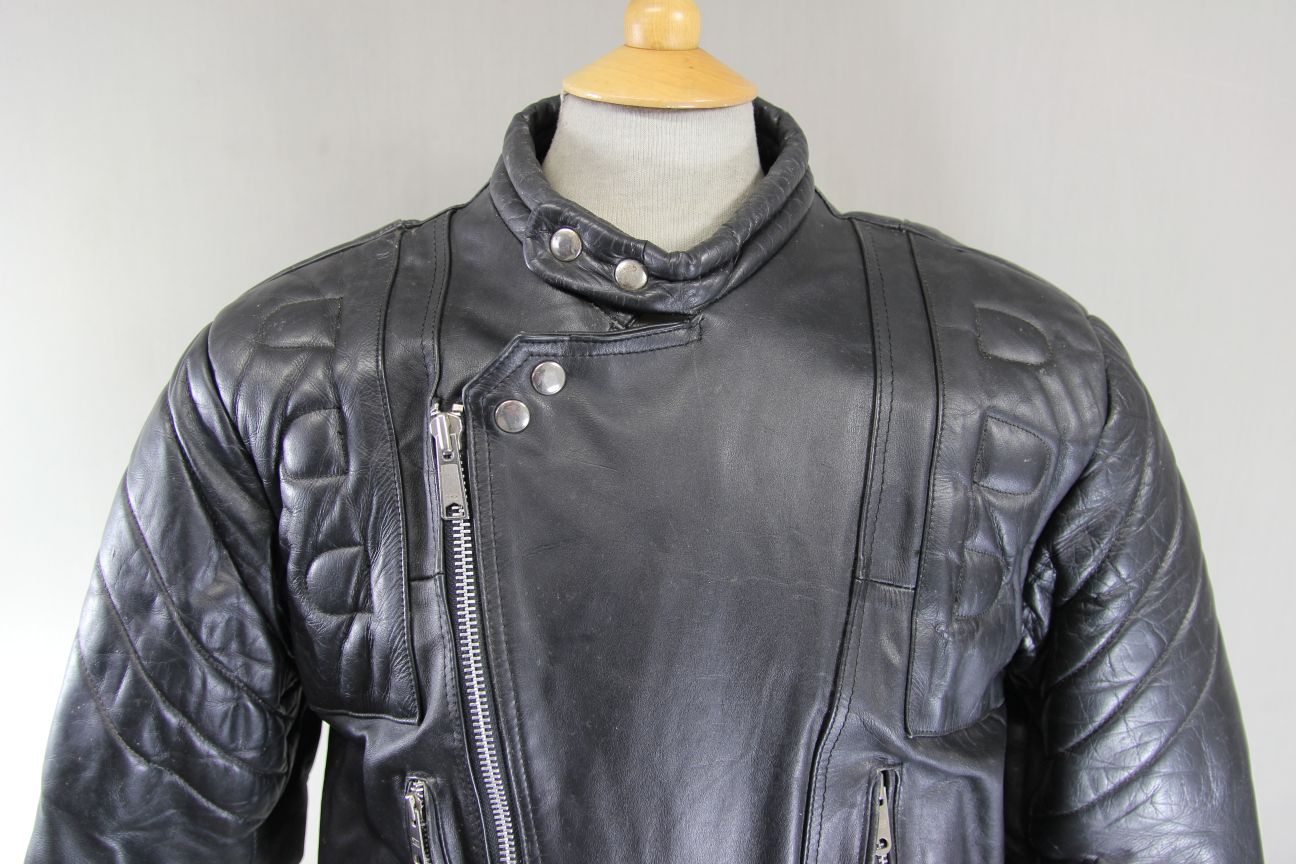 CLASSIC BASHIR BLACK LEATHER BIKER JACKET 42-44 INCH CHEST/LARGE
