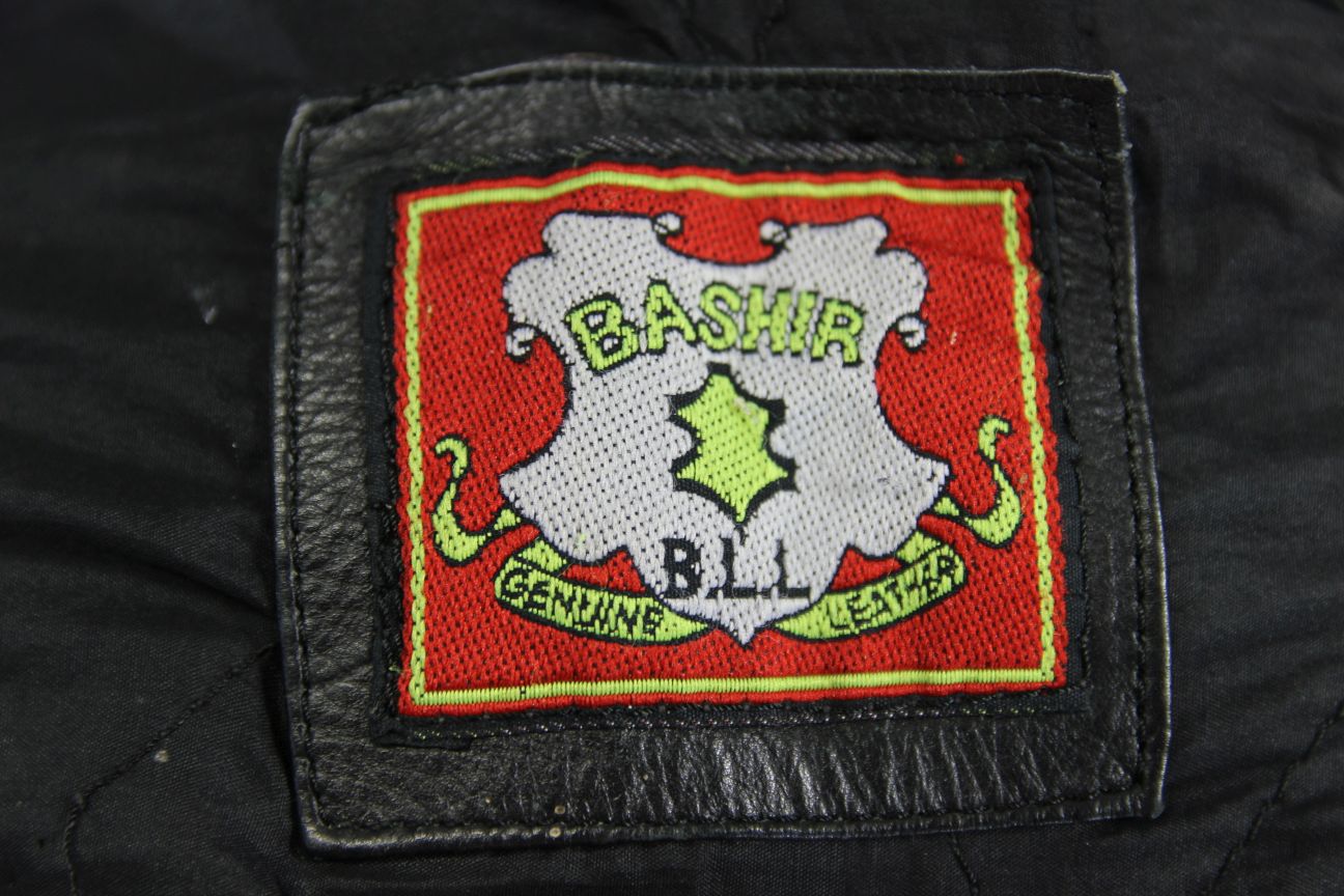 CLASSIC BASHIR BLACK LEATHER BIKER JACKET 42-44 INCH CHEST/LARGE