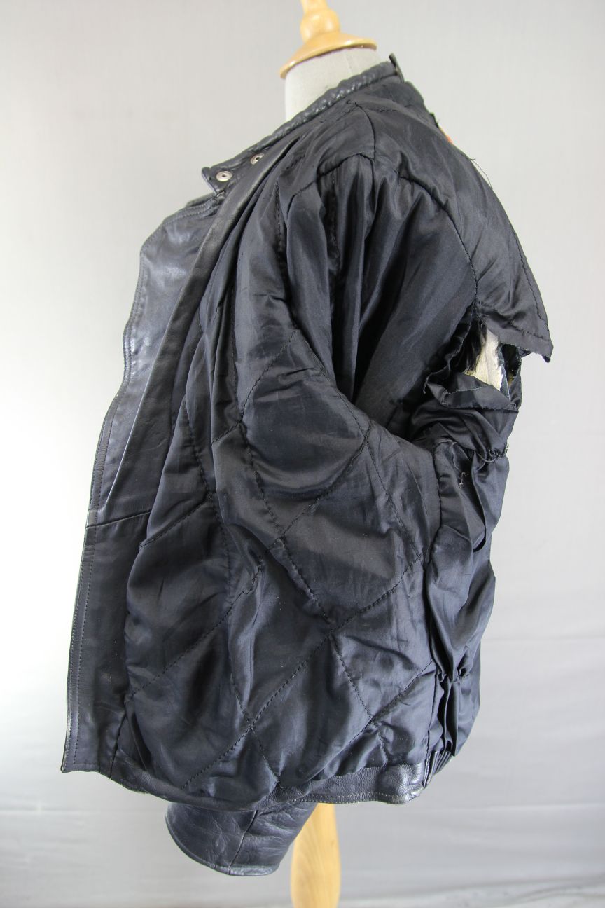 CLASSIC BASHIR BLACK LEATHER BIKER JACKET 42-44 INCH CHEST/LARGE